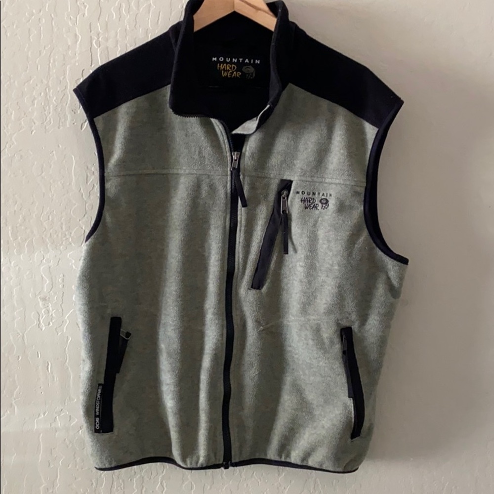 Men’s Mountain Hardwear Vest